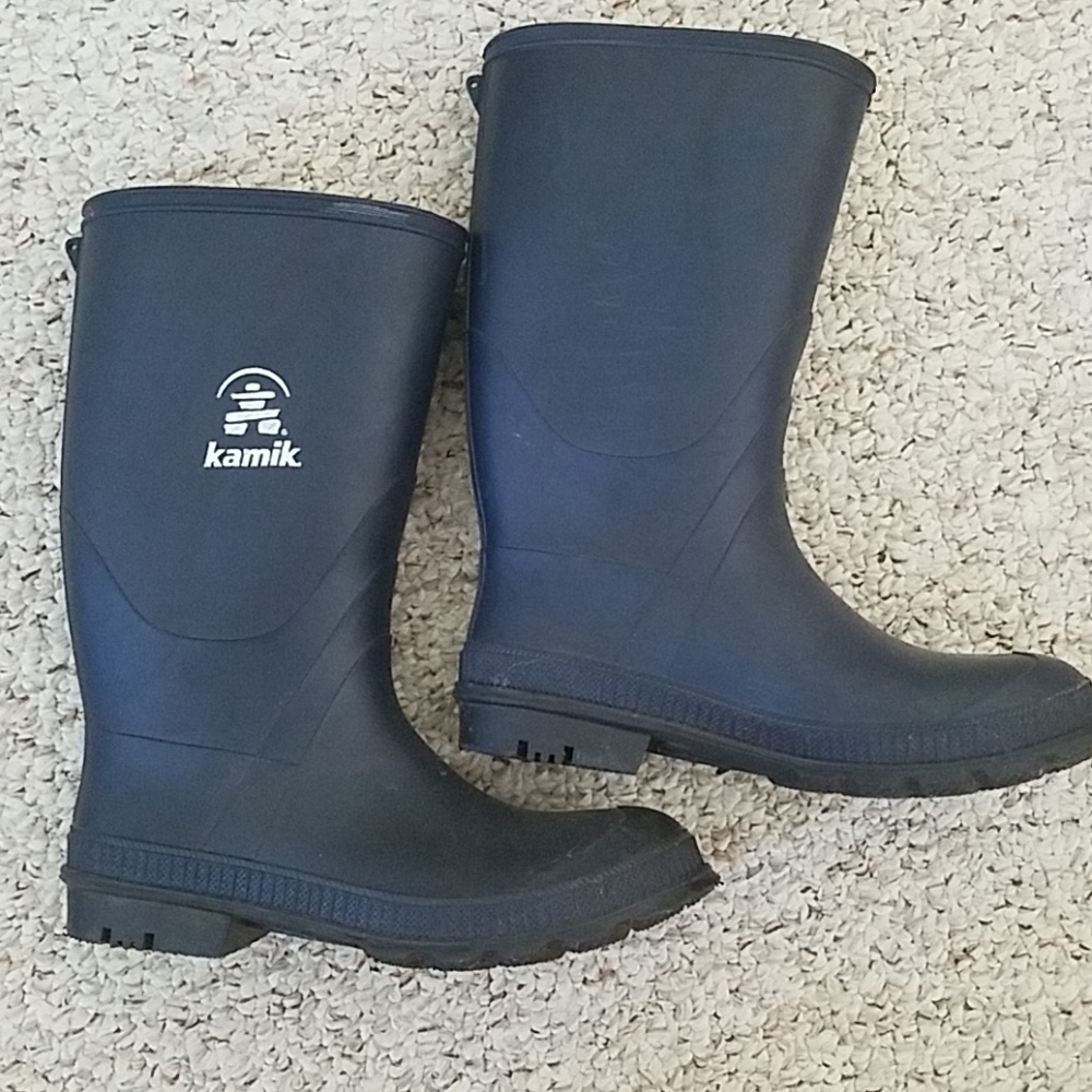 Kids rubber boots. Navy blue.